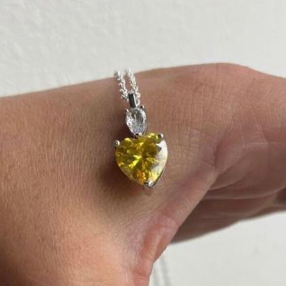 The Sun Shine pendant necklace in 925 and cubic zirconia - Picture 4 of 6